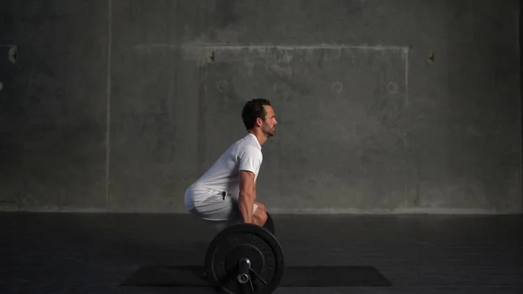 What Are Drop Sets? Benefits And Types To Build Muscles | Myprotein UK
