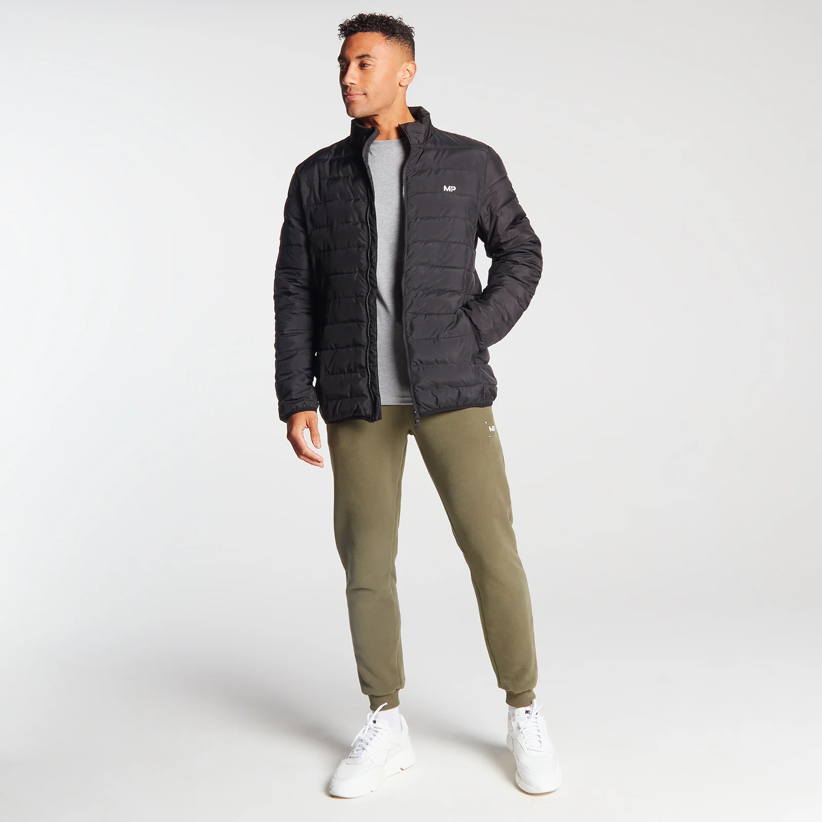 MP Men's Lightweight Packable Puffer Jacket - Black - S Image 2