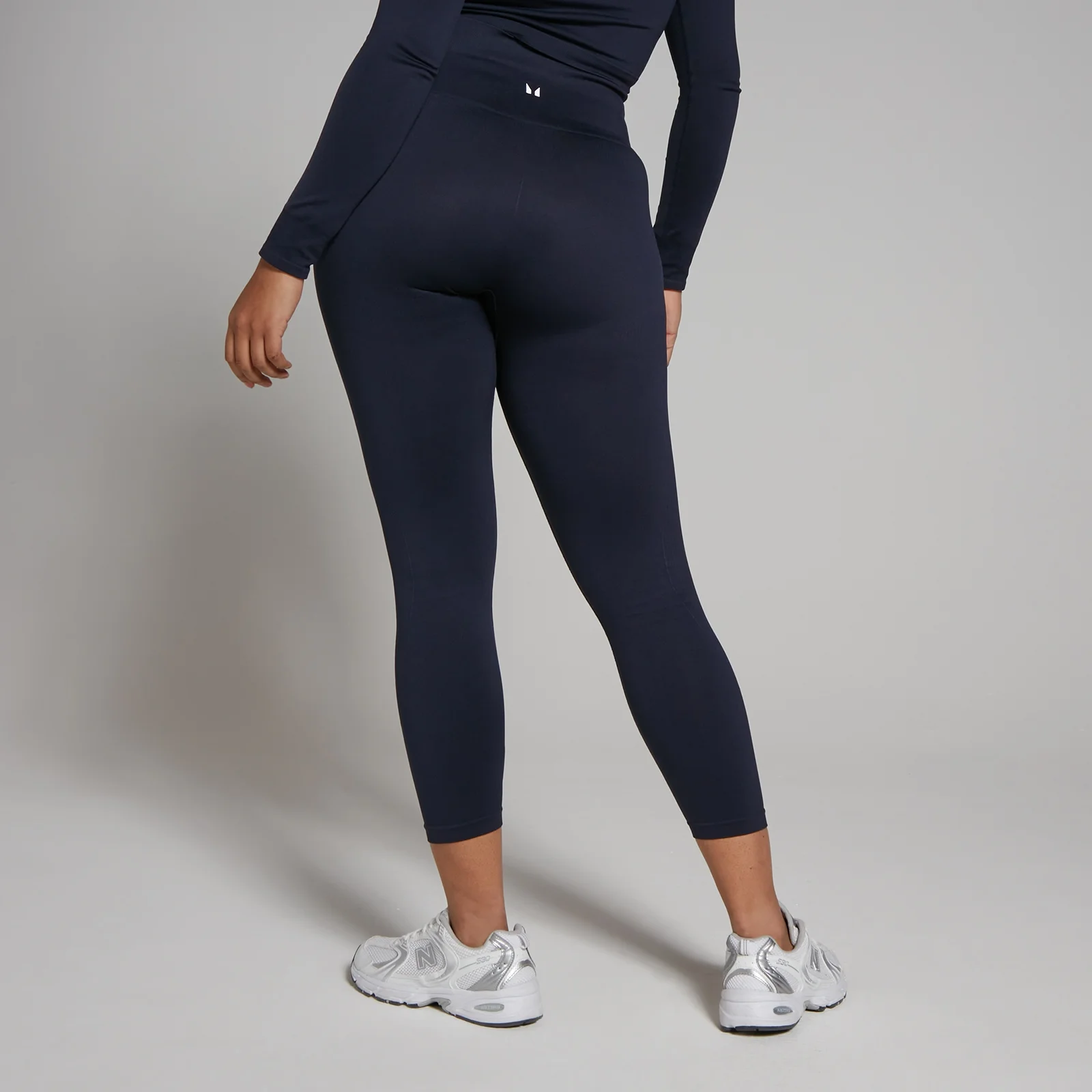 MP Women's Shape Seamless 7/8 Leggings - Navy - XXS Image 2