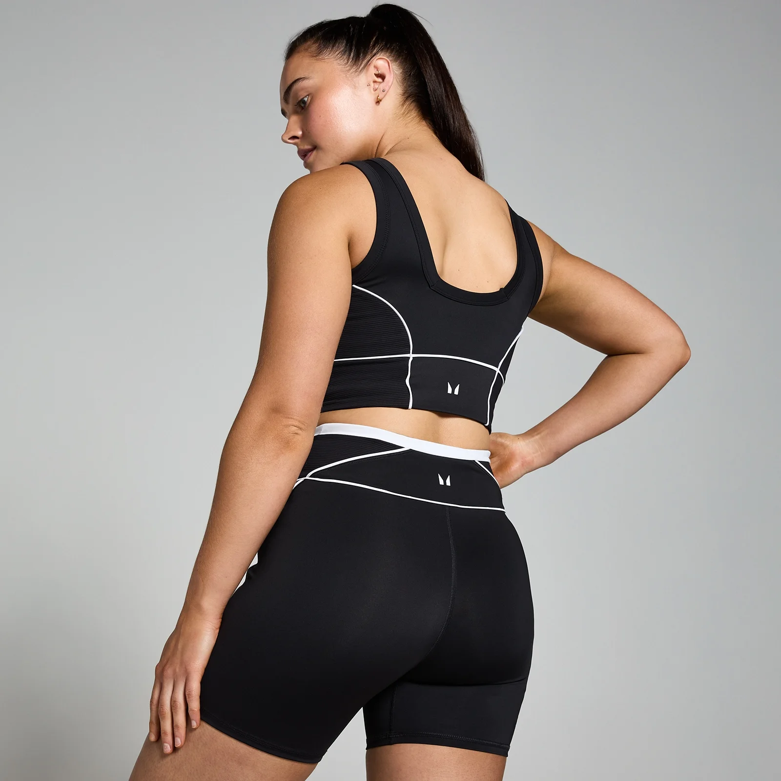 MP Women's Tempo Contrast Texture Sports Bra - Black - XS Image 2