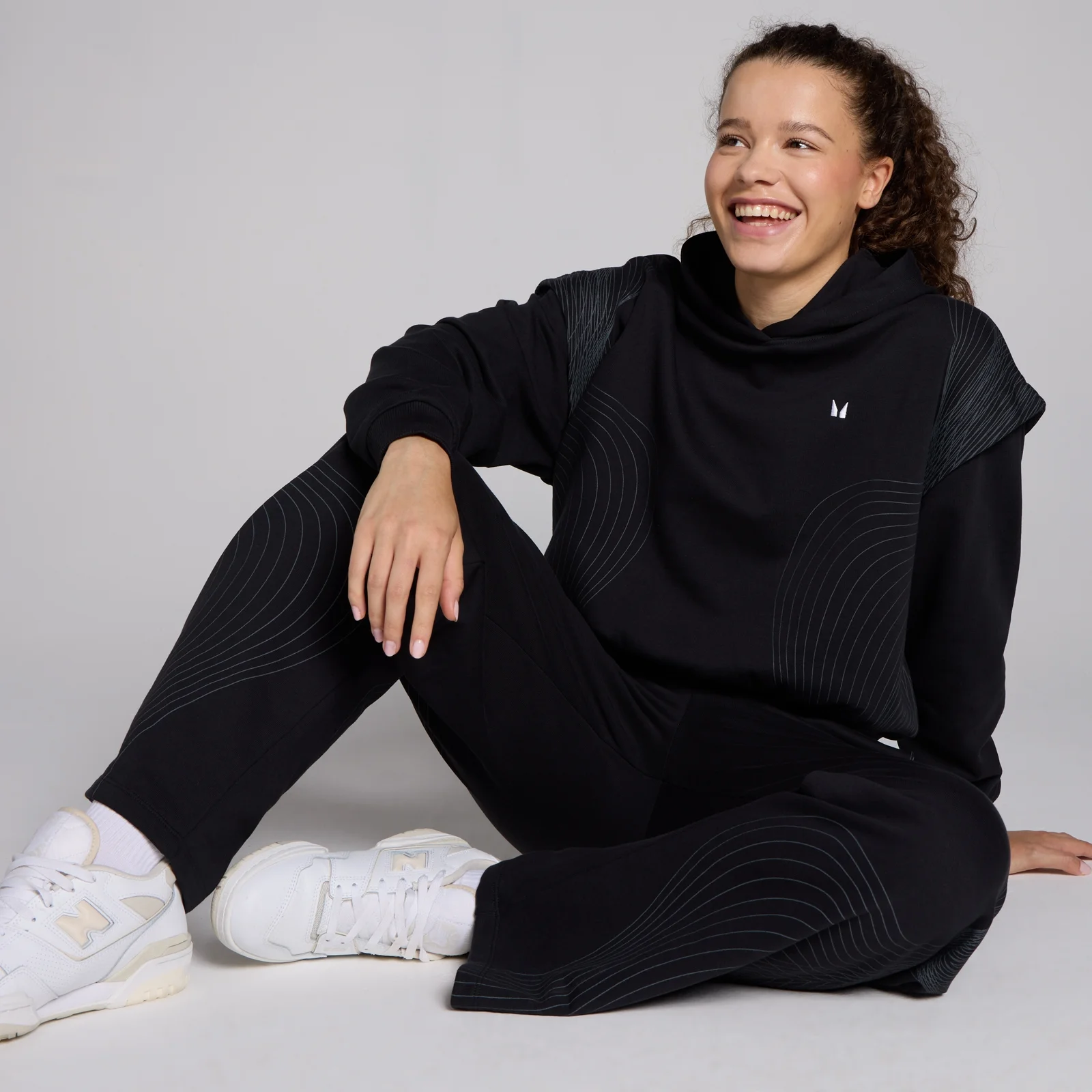 MP Women's Tempo Graphic Crop Hoodie - Black - S Image 5