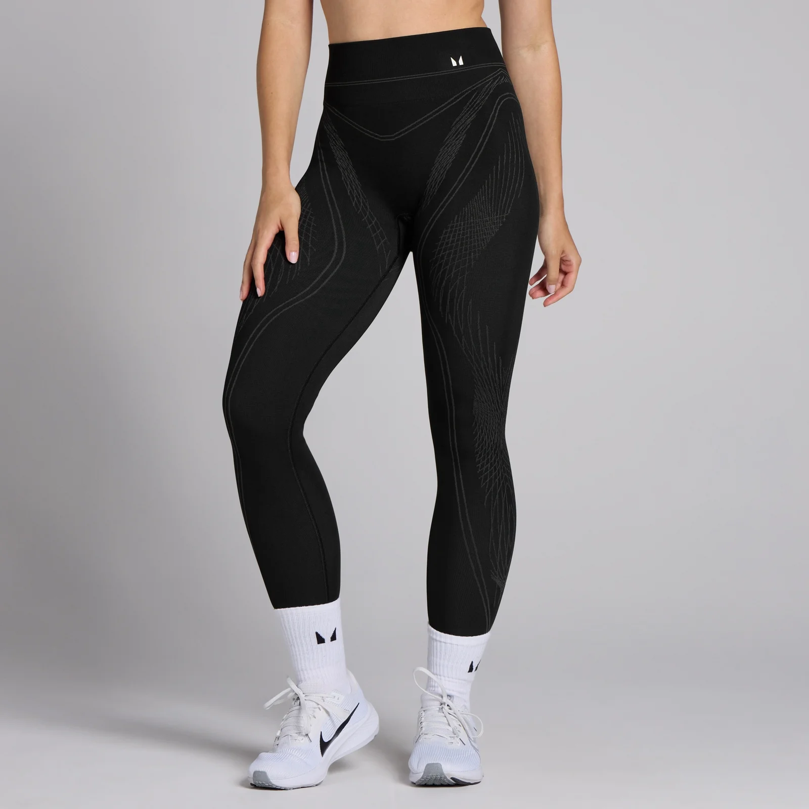 MP Women's Tempo Seamless Linear Leggings - Black - XS Image 1