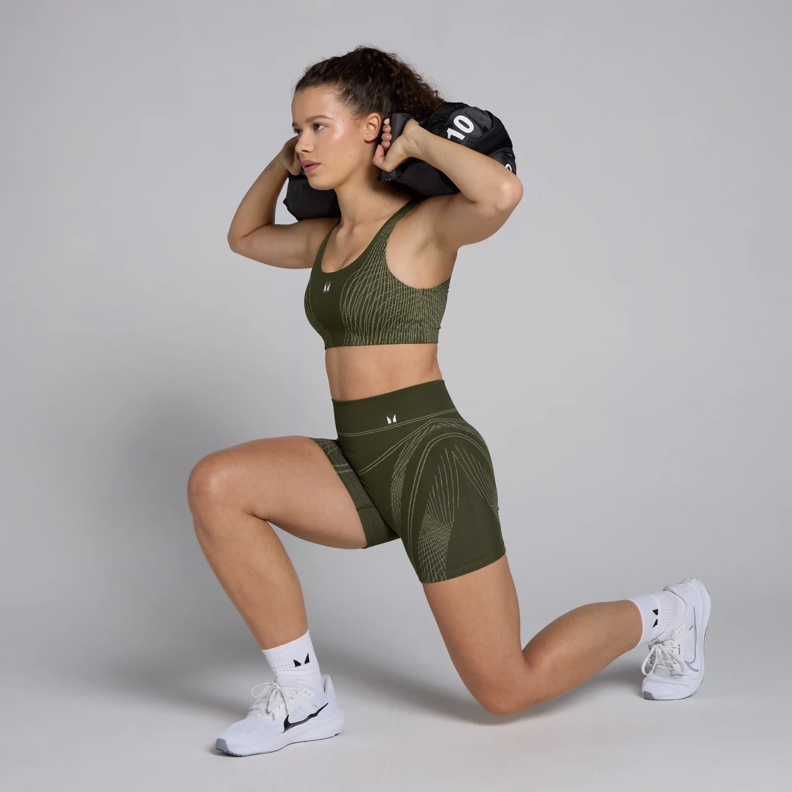 MP Women's Tempo Seamless Linear Bra - Dark Olive - XS Image 4