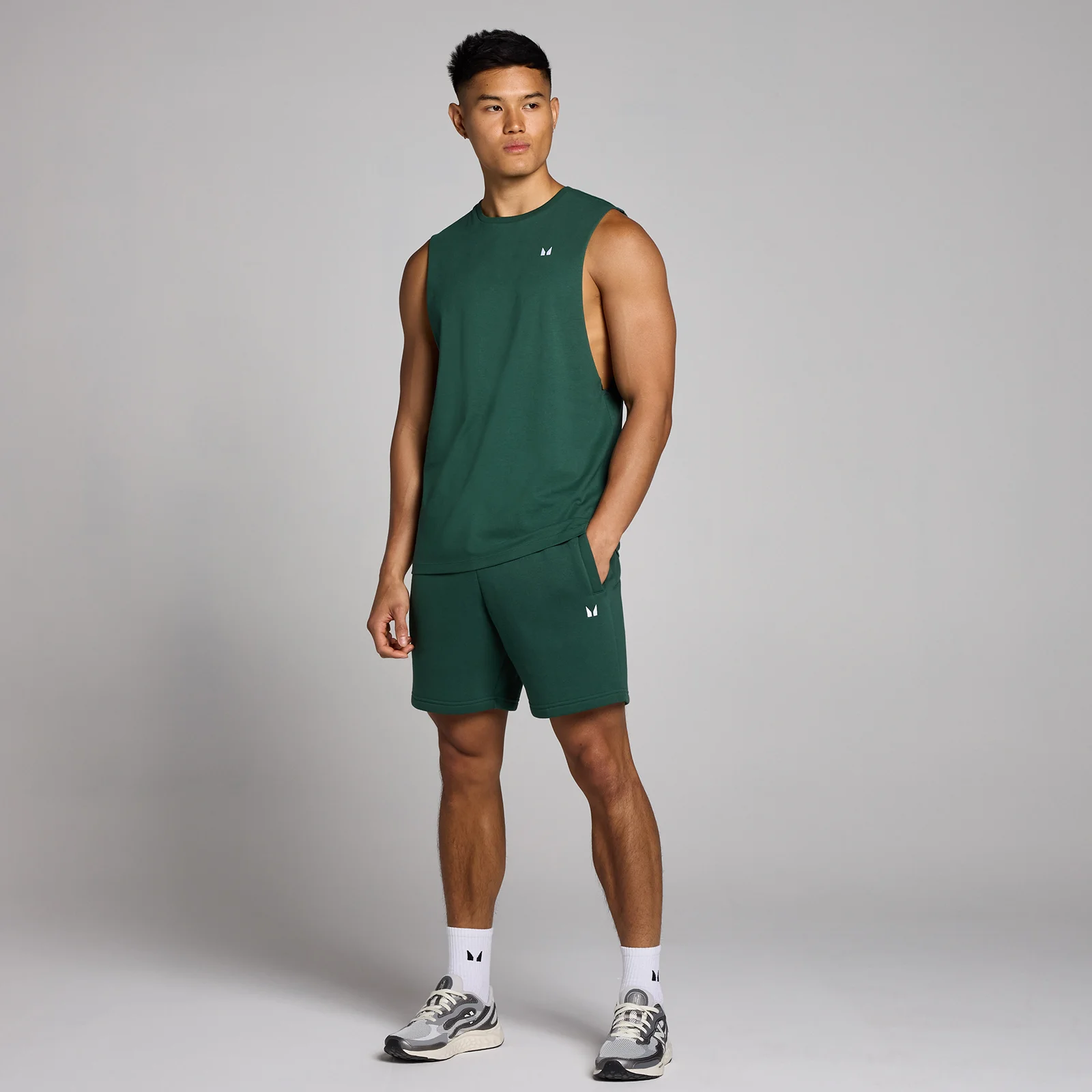 MP Men's Rest Day Sweatshorts - Racing Green - XS Image 3
