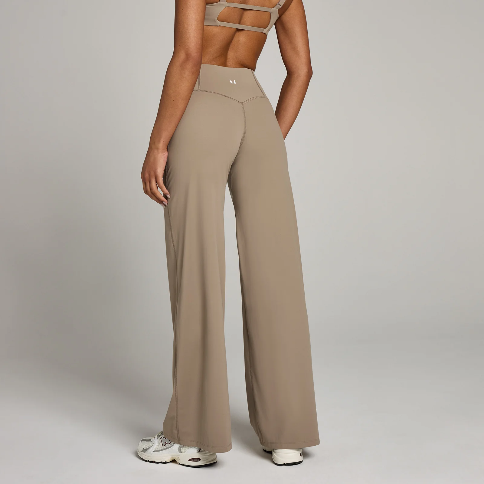 MP Women's Studio Cross Over Wide Leg Legging - Light Taupe - L Image 2