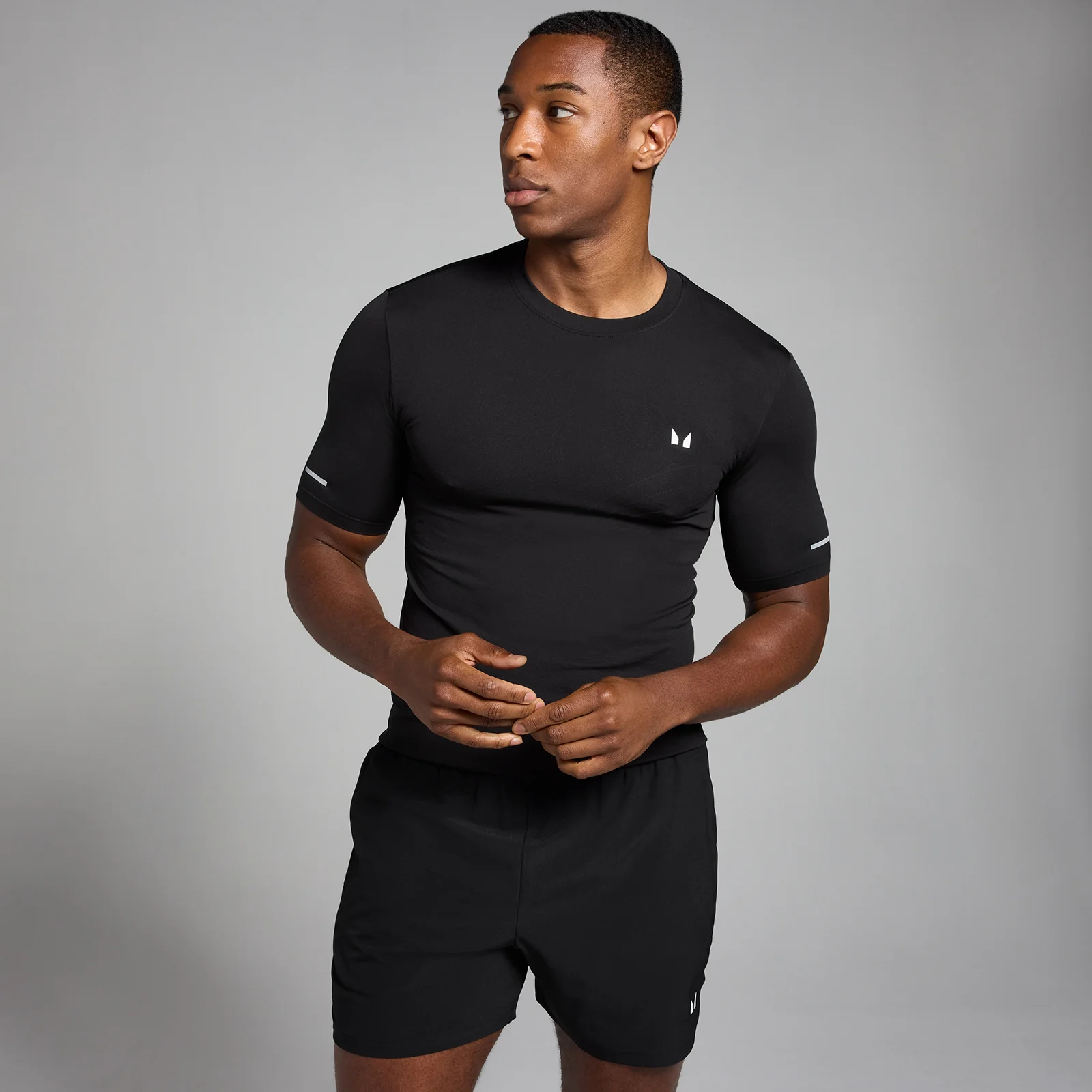 MP Men's Active Seamless Printed T-Shirt Black Myprotein UK