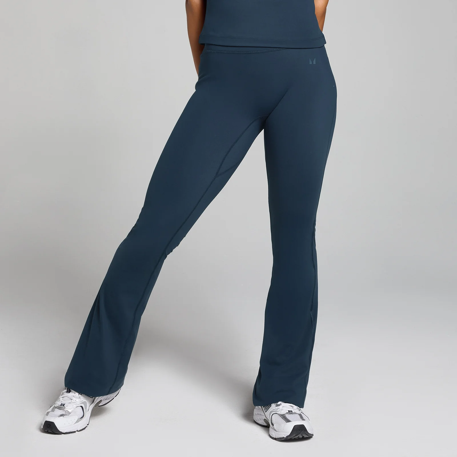 MP Women's Tempo Flared Leggings - Dark Sapphire - S Image 1