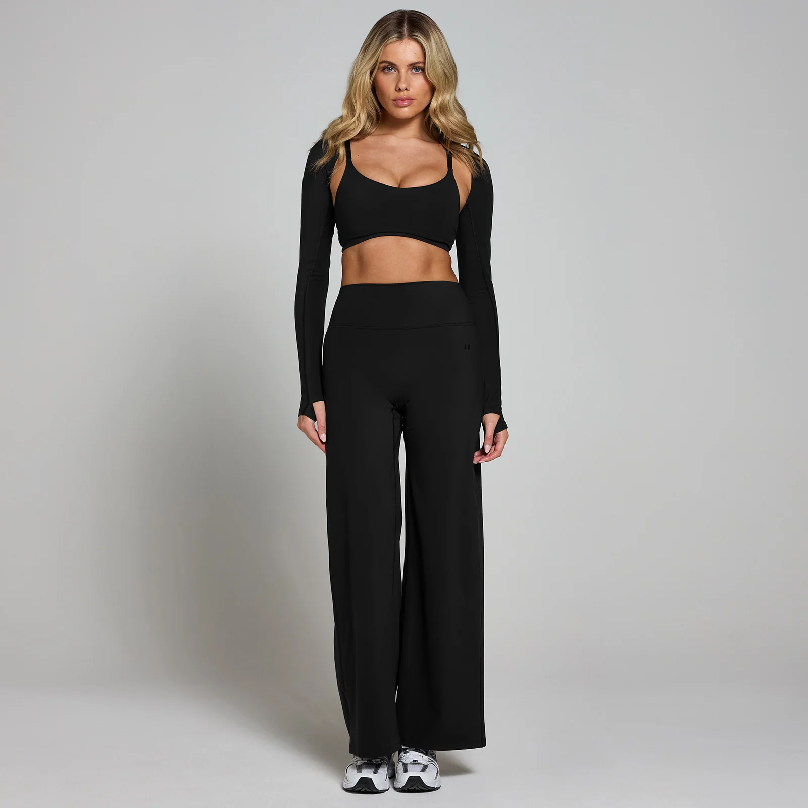 MP Women's Tempo Shrug - Black - XS Image 3