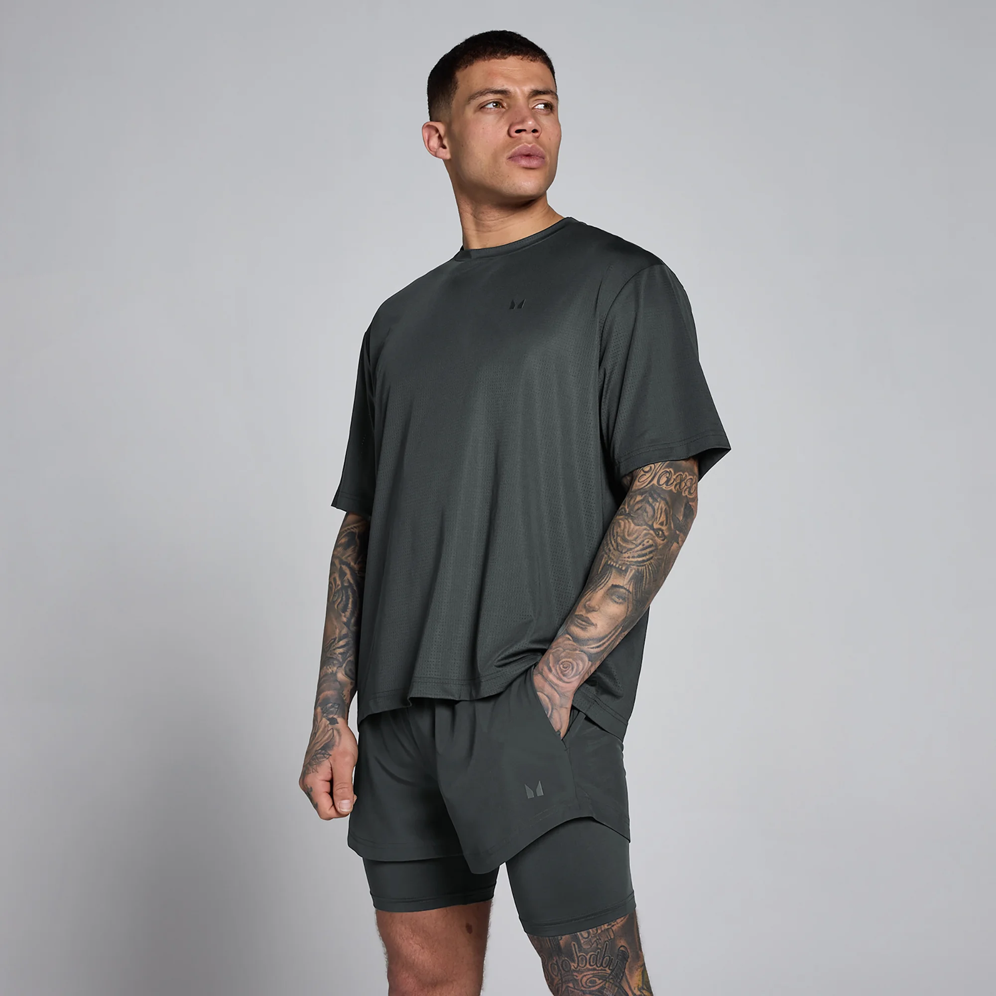 MP Men's Hybrid Oversized Mesh T-Shirt - Washed Black - L Image 1