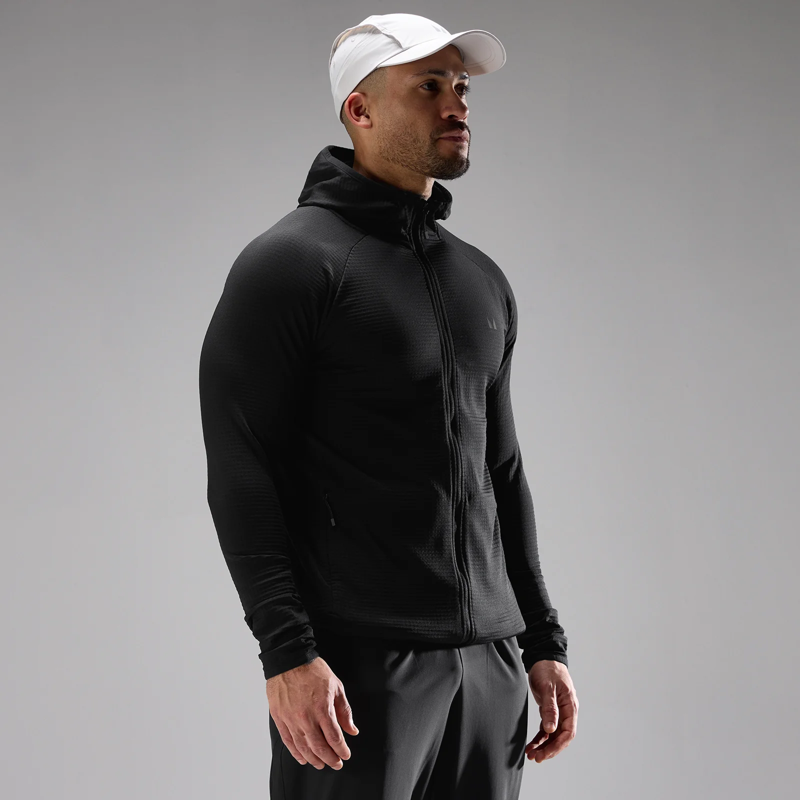 MP Men's Training Ultra Gridded Hoodie - Black - XL Image 1