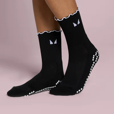 MP Frilly Pilates Socks (2 pack) - Black/White - UK 6-8 Image 8