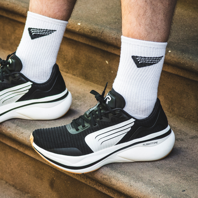 TYR Men's Running Shoes Mavrick V1 White/Black Gum - UK 9 Image 6